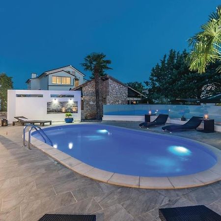 Molnar Resort Apartment Ljiljana Brzac Екстериор снимка