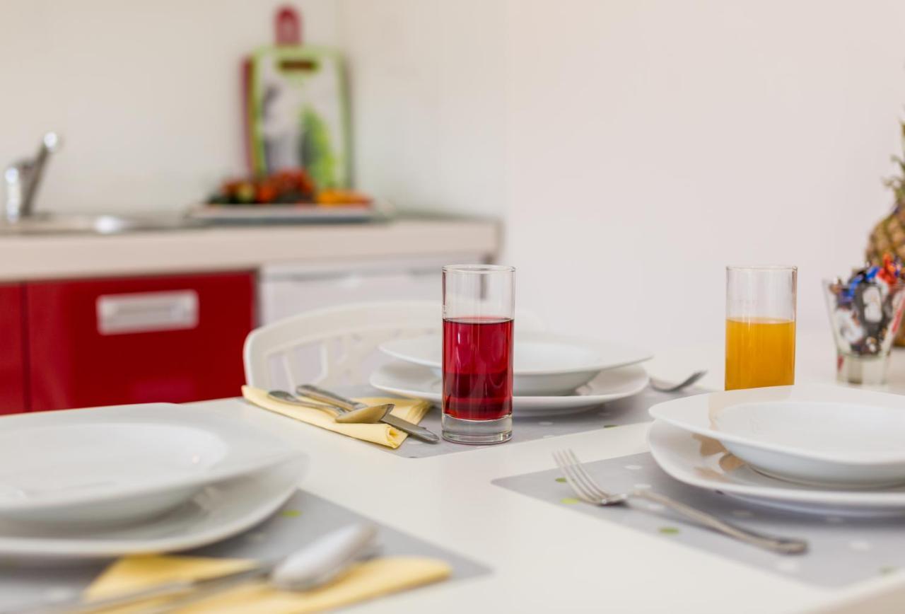 Molnar Resort Apartment Ljiljana Brzac Екстериор снимка