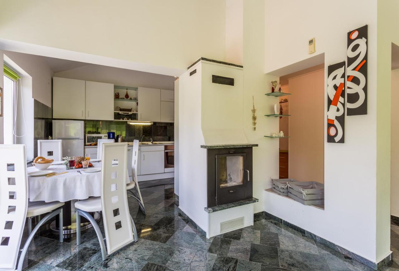 Molnar Resort Apartment Ljiljana Brzac Екстериор снимка